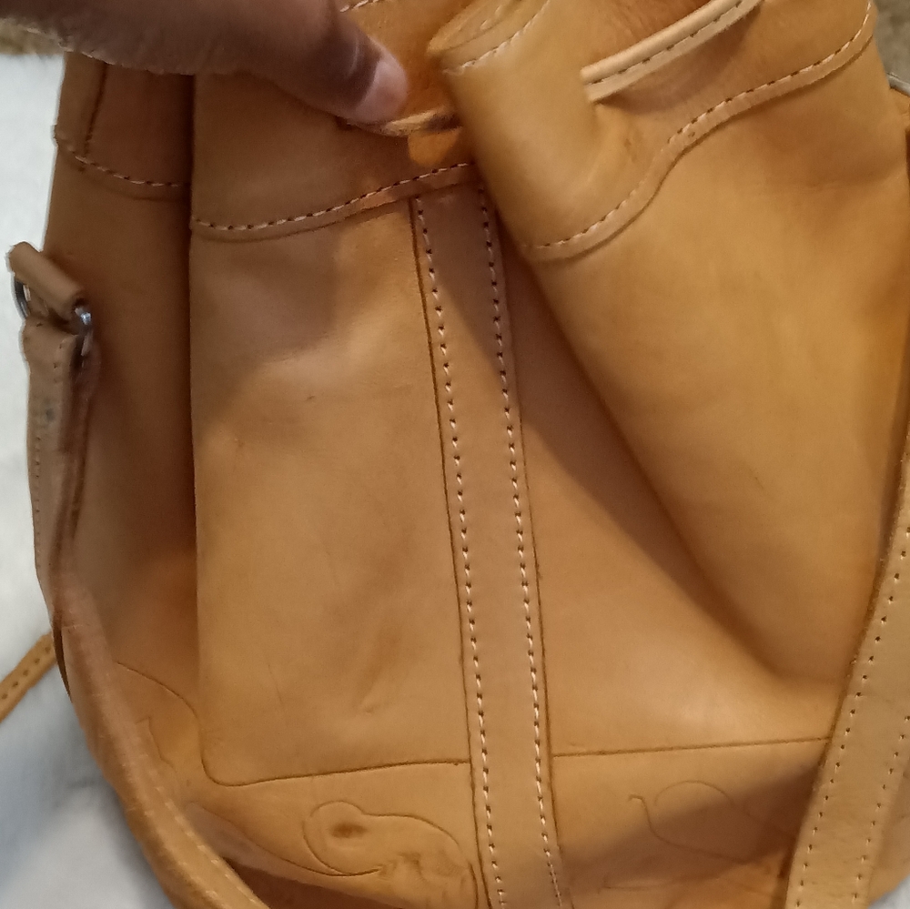 Force Ten Leather Bag - Picture 4 of 11